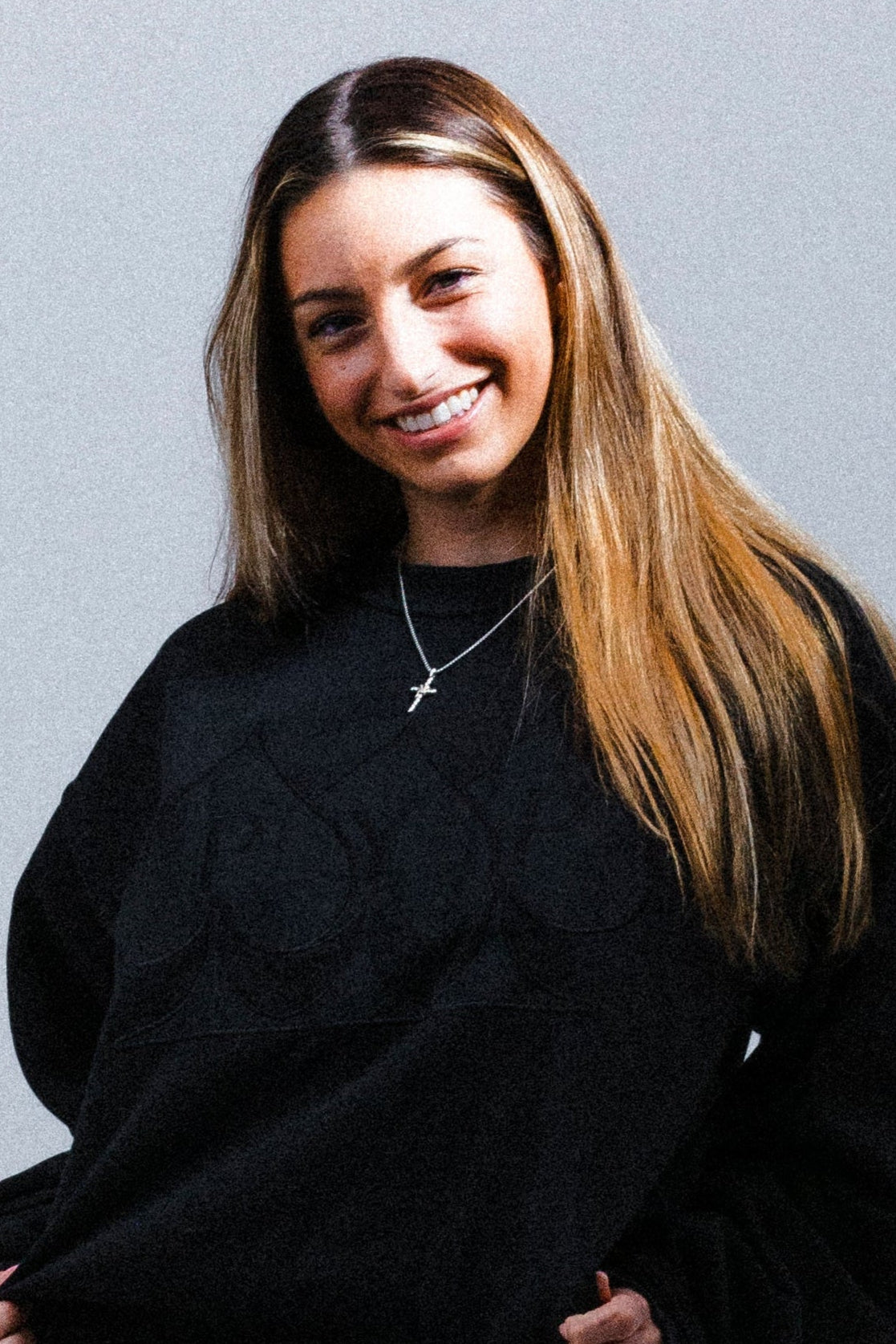 BLACK PYP CREWNECK