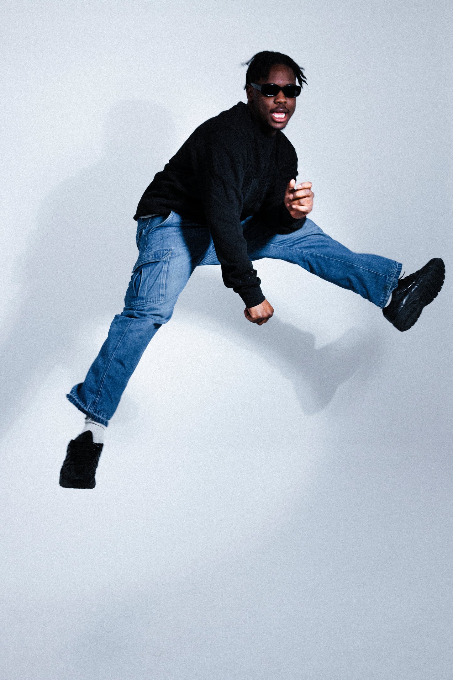 BLACK PYP CREWNECK